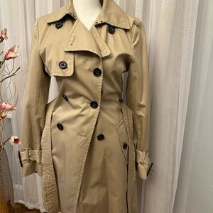 Banana Republic Beige Double-Breasted Trench Coat